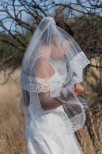 Velo corto con capa para novia