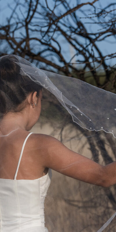 Velo con perlas para novia